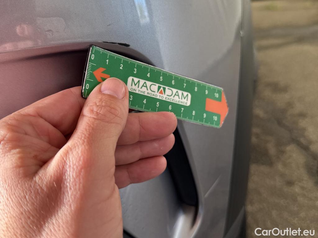  Citroen  C4 Cactus  Feel Business 1.5 BlueHDI 120CV BVA6 E6dT #14