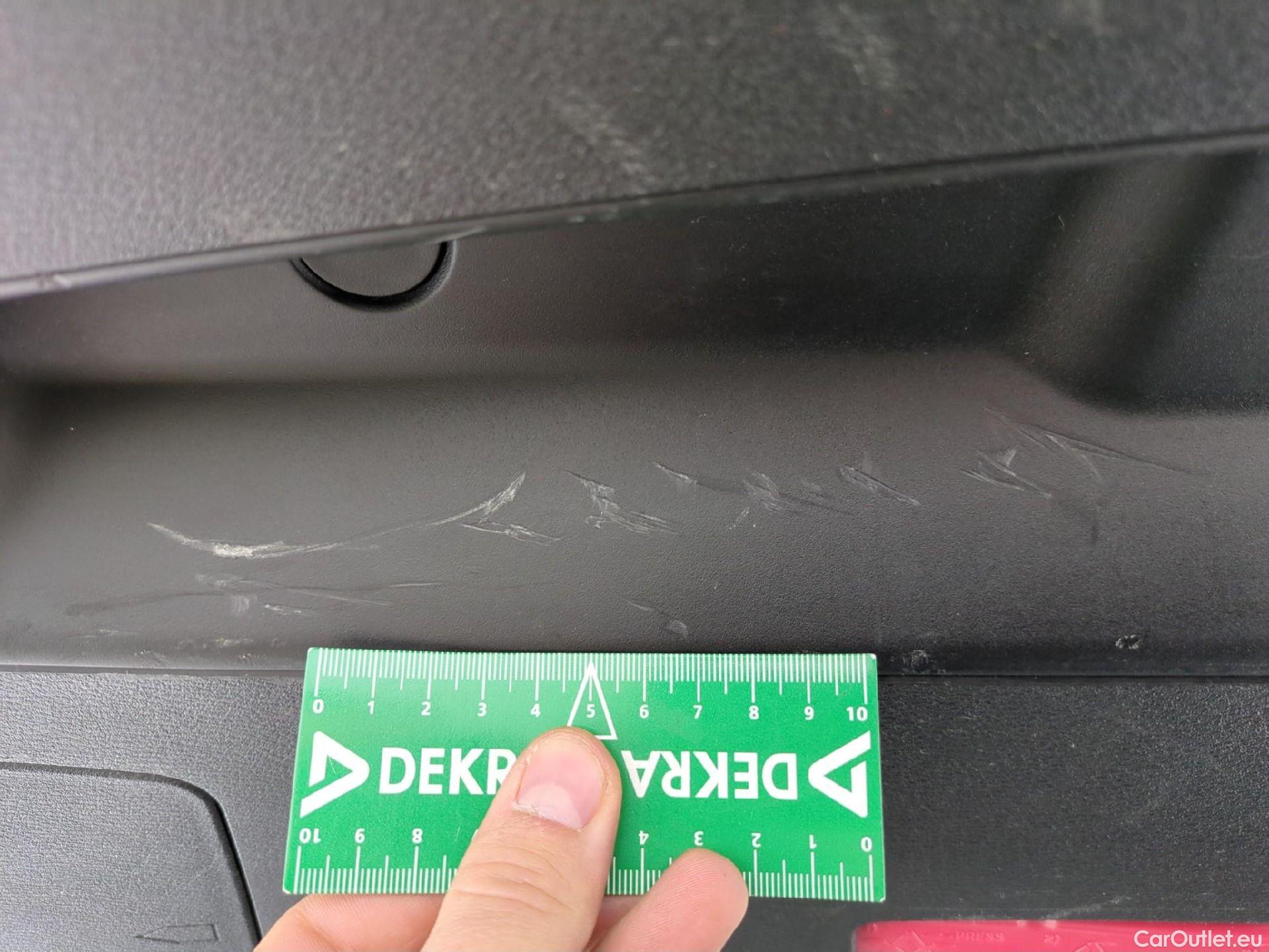  Bmw  X1 Série  sDrive 18 i xLine 1.5 140CV BVA7 E6dT #8