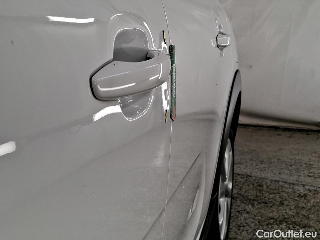  Citroen  C3  Société Feel 1.5 BlueHDI 100CV BVM5 E6dT #8