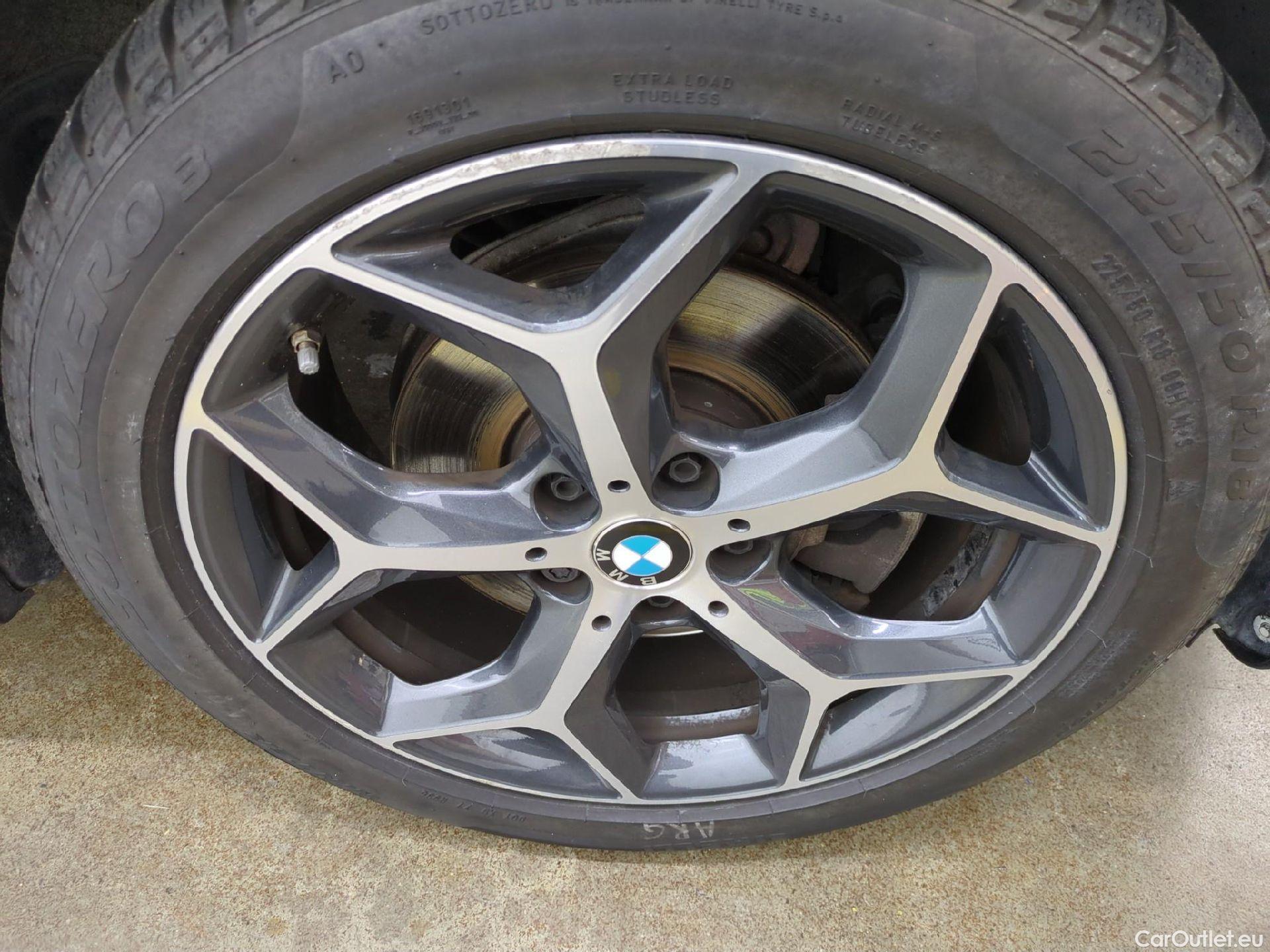  Bmw  X1 Série  sDrive 18 i xLine 1.5 140CV BVA7 E6dT #13