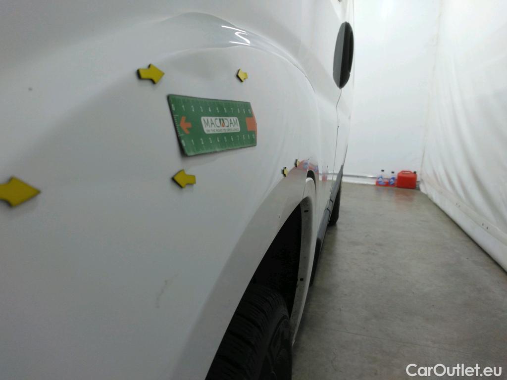  Citroen  Jumper  Fourgon Grand Volume 33 L2H2 Driver BlueHDi 140 Start&Stop 140CV BVM6 #14