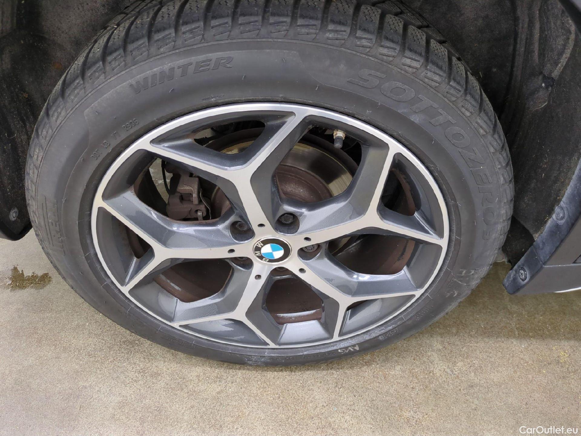  Bmw  X1 Série  sDrive 18 i xLine 1.5 140CV BVA7 E6dT #23