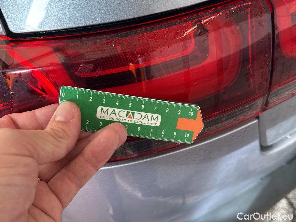  Citroen  C4 Cactus  Feel Business 1.5 BlueHDI 120CV BVA6 E6dT #25