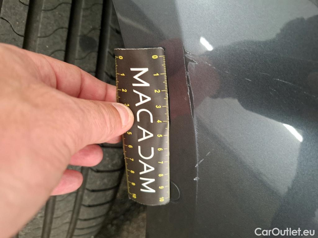  Bmw  Serie 1 Série 1 Berline 116 d Lounge 1.5 115CV BVA7 E6d #14