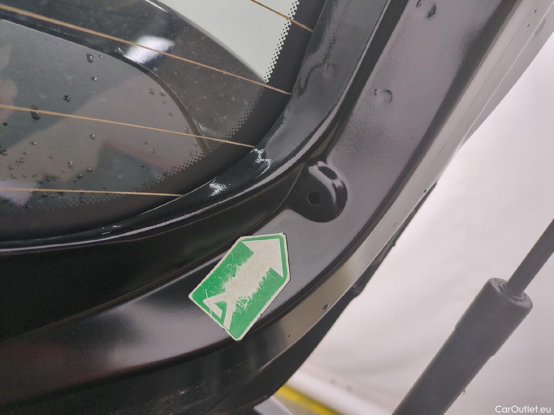  Opel  Corsa  F Ultimate 1.2 Turbo 130CV BVA8 E6d #8