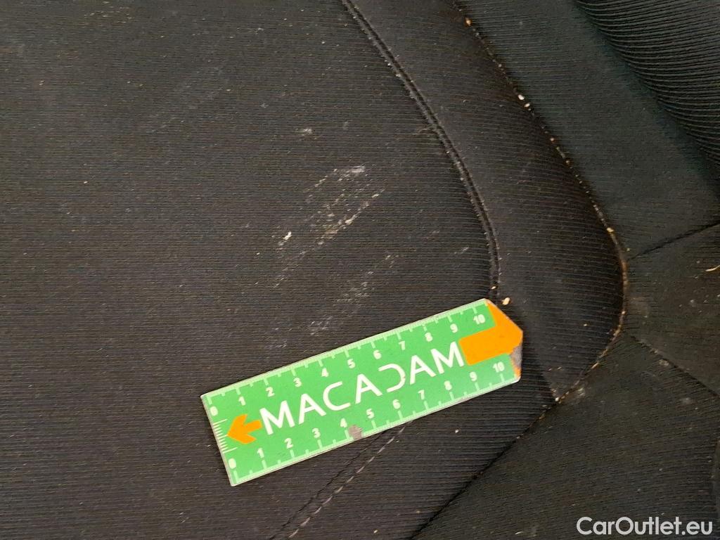  Hyundai  Tucson HYUNDAI  / 2020 / 5P / SUV 1.6 PHEV 265 HTRAC CREATIVE 4WD AUTO #9