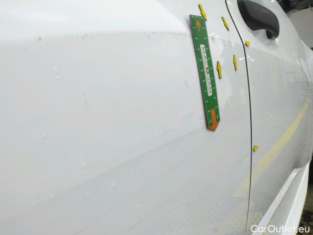  Peugeot  208  Premium 1.5 HDi 100CV BVM6 E6d #28