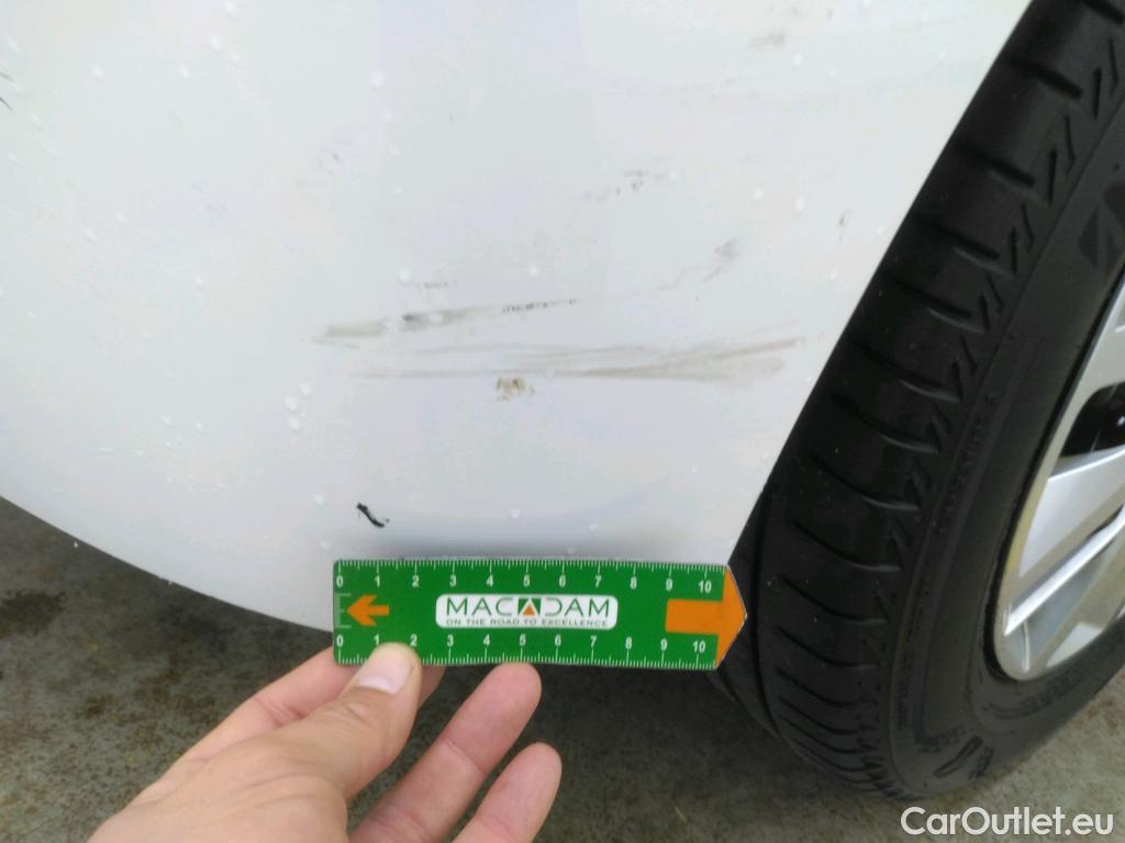  Peugeot  208  Premium 1.5 HDi 100CV BVM6 E6d #13