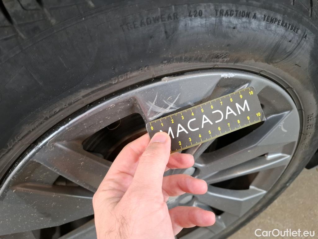  Peugeot  208  (e-) Active Business R 50kWh BVA / TRANSFO VP VF #36