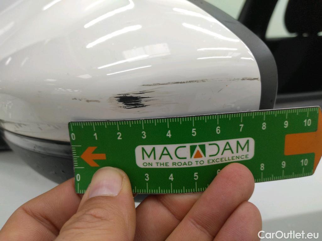  Peugeot  208  Premium 1.5 HDi 100CV BVM6 E6d #70