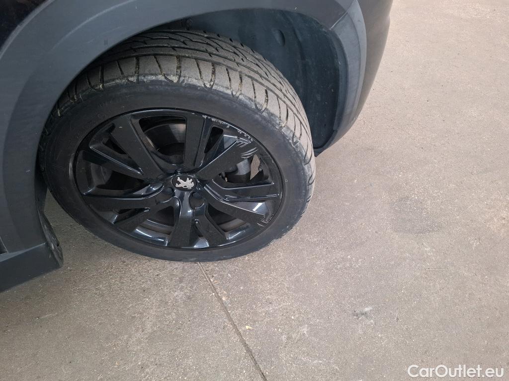  Peugeot  2008 PEUGEOT  5p Crossover 1.2 Puretech 110 S&S EAT6 GT LINE #11