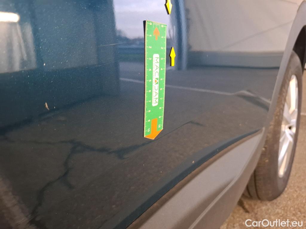  Peugeot  3008  Active Pack 1.5 HDi 130CV BVA8 E6d #26