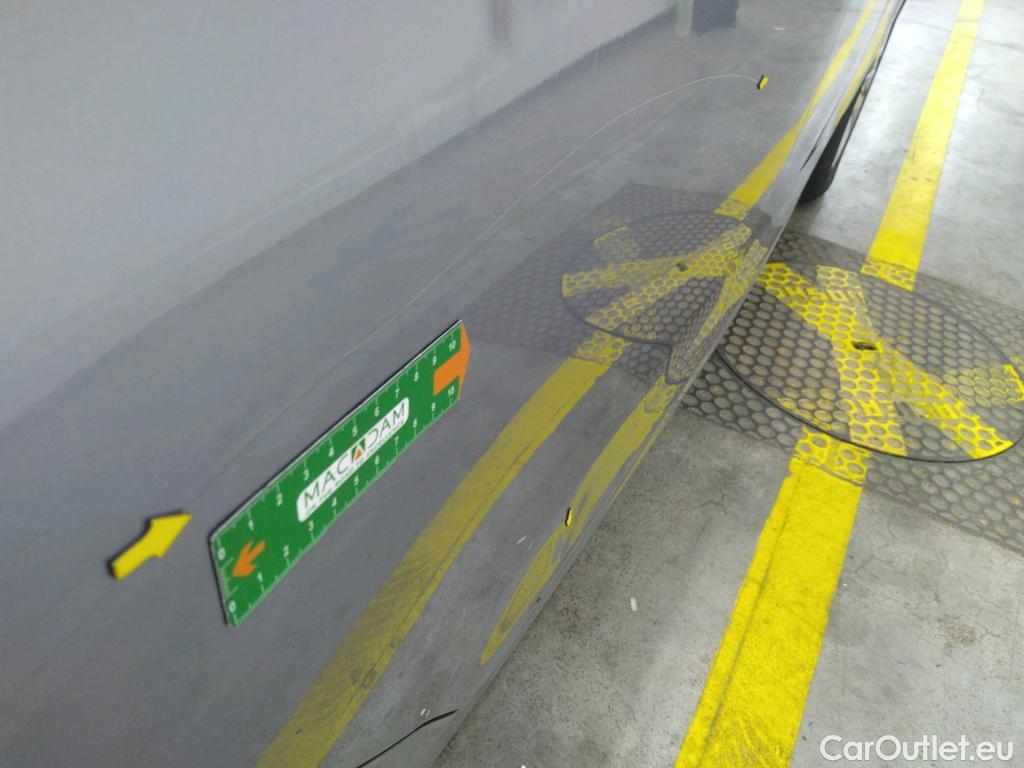  Peugeot  208  Active Business 1.5 HDi 100CV BVM5 E6dT #16