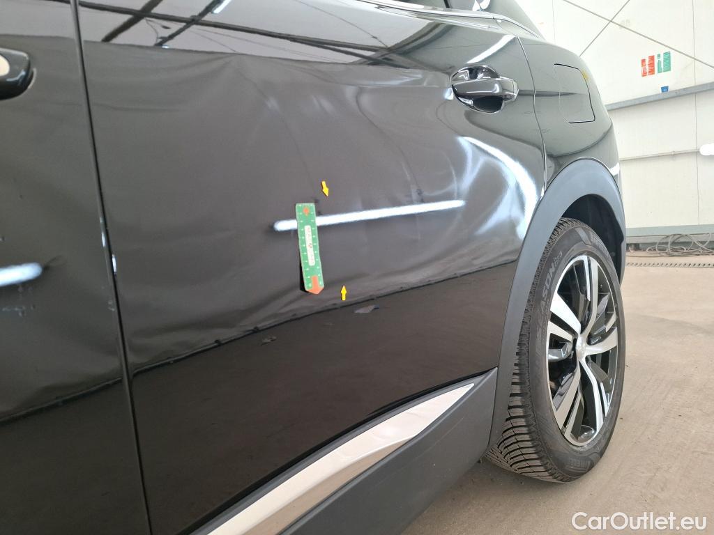  Peugeot  3008 PEUGEOT  / 2020 / 5P / SUV 1.6 HYBRID 225 E-EAT8 GT #8