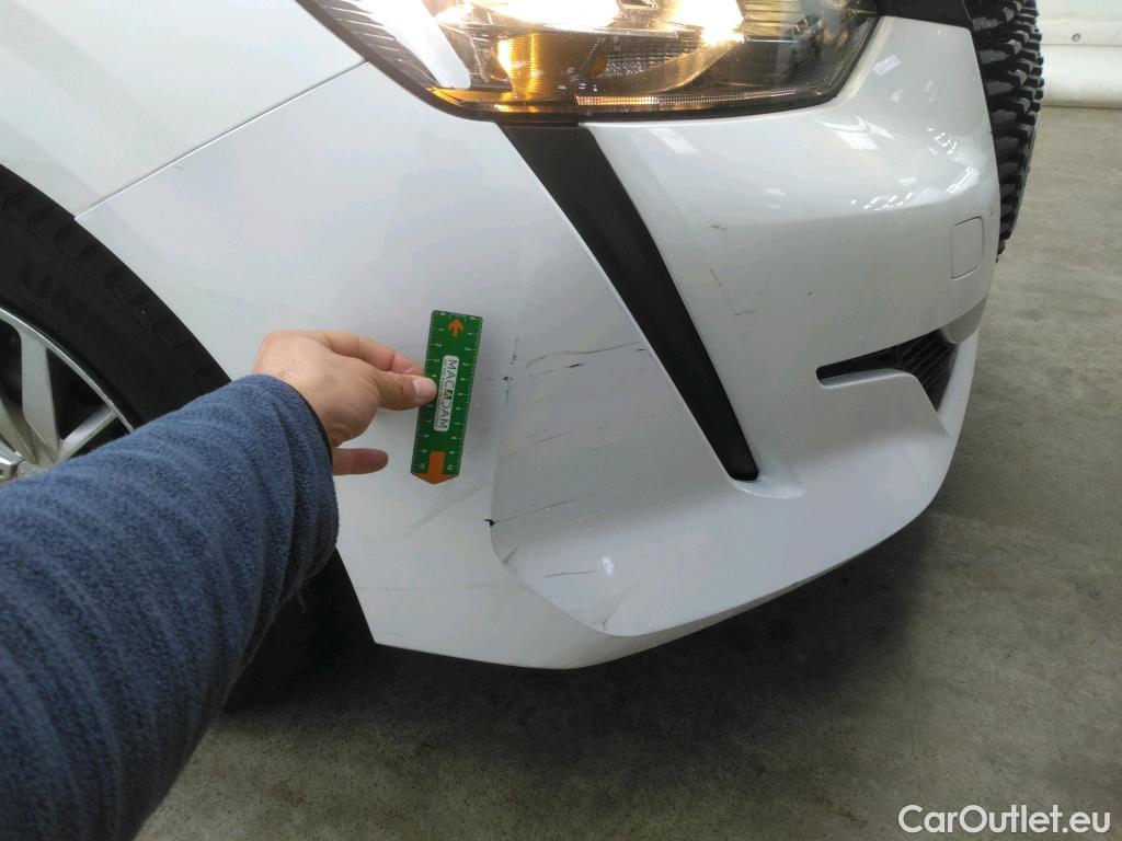  Peugeot  208  Premium 1.5 HDi 100CV BVM6 E6d #54