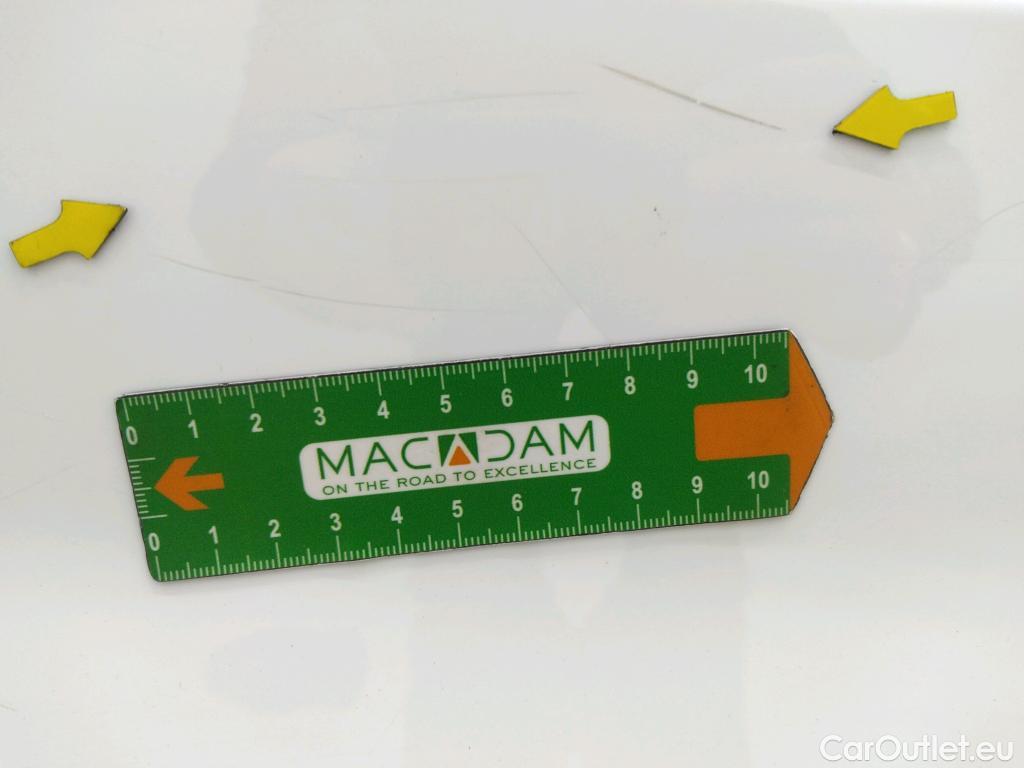  Peugeot  208  Premium 1.5 HDi 100CV BVM6 E6d #81