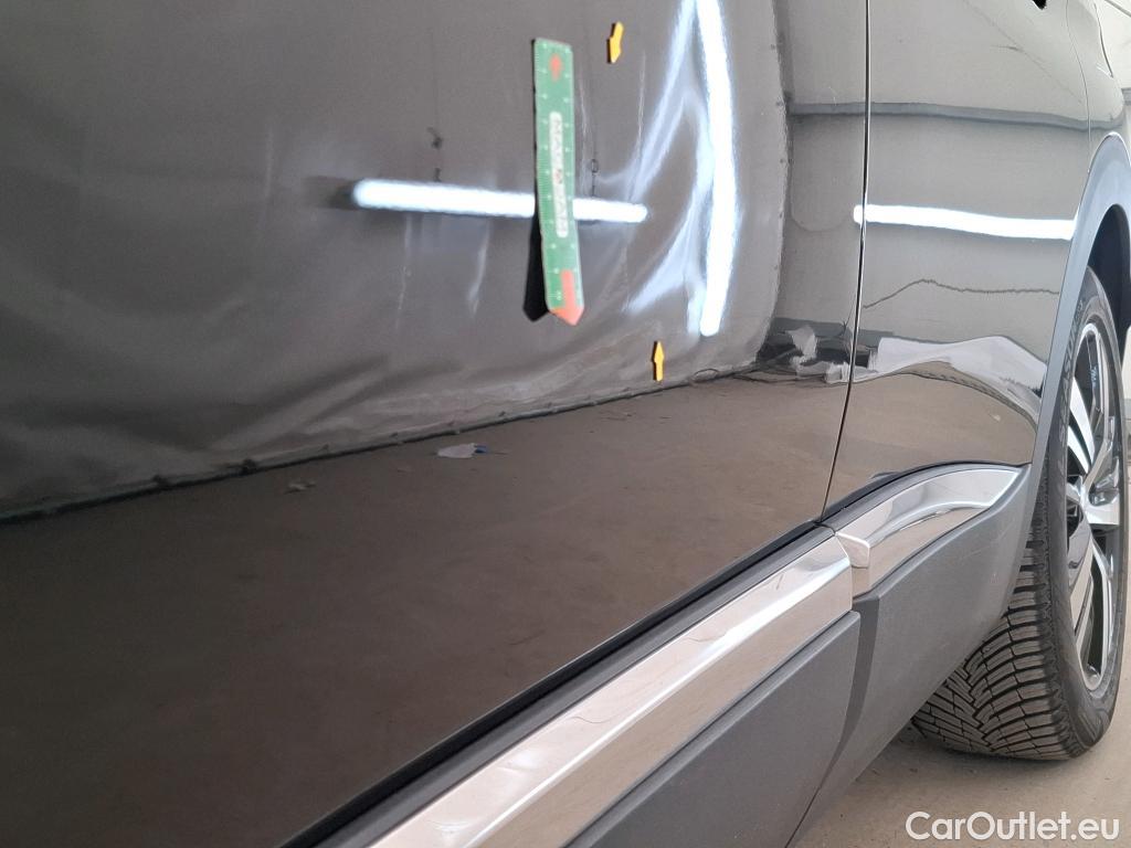  Peugeot  3008 PEUGEOT  / 2020 / 5P / SUV 1.6 HYBRID 225 E-EAT8 GT #7