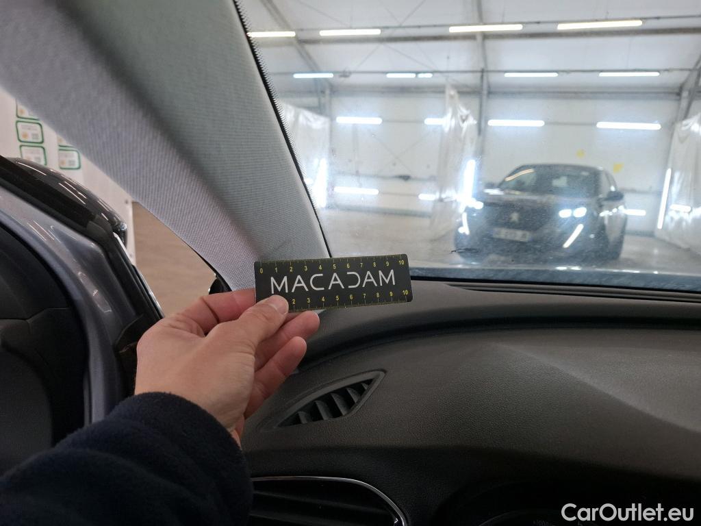  Opel   Grandland X OPEL / 2017 / 5P / SUV 1.5 DIESEL 130 ELITE #50