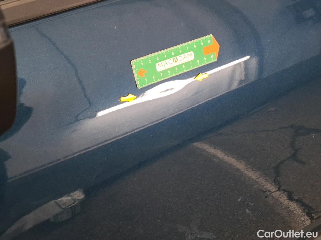  Peugeot  3008  Active Pack 1.5 HDi 130CV BVA8 E6d #18