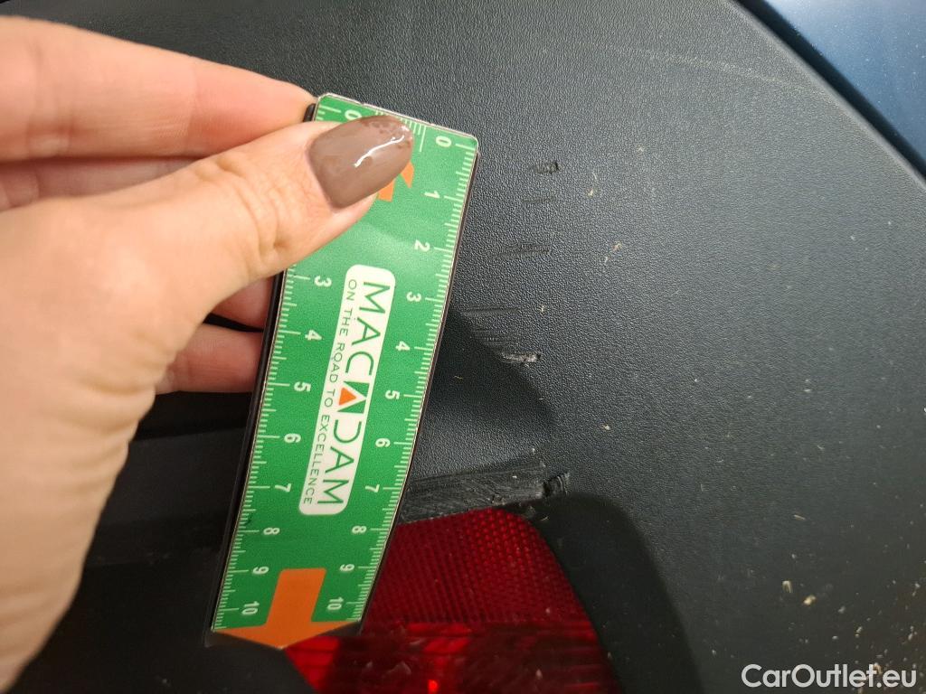  Peugeot  3008  Active Pack 1.5 HDi 130CV BVA8 E6d #49