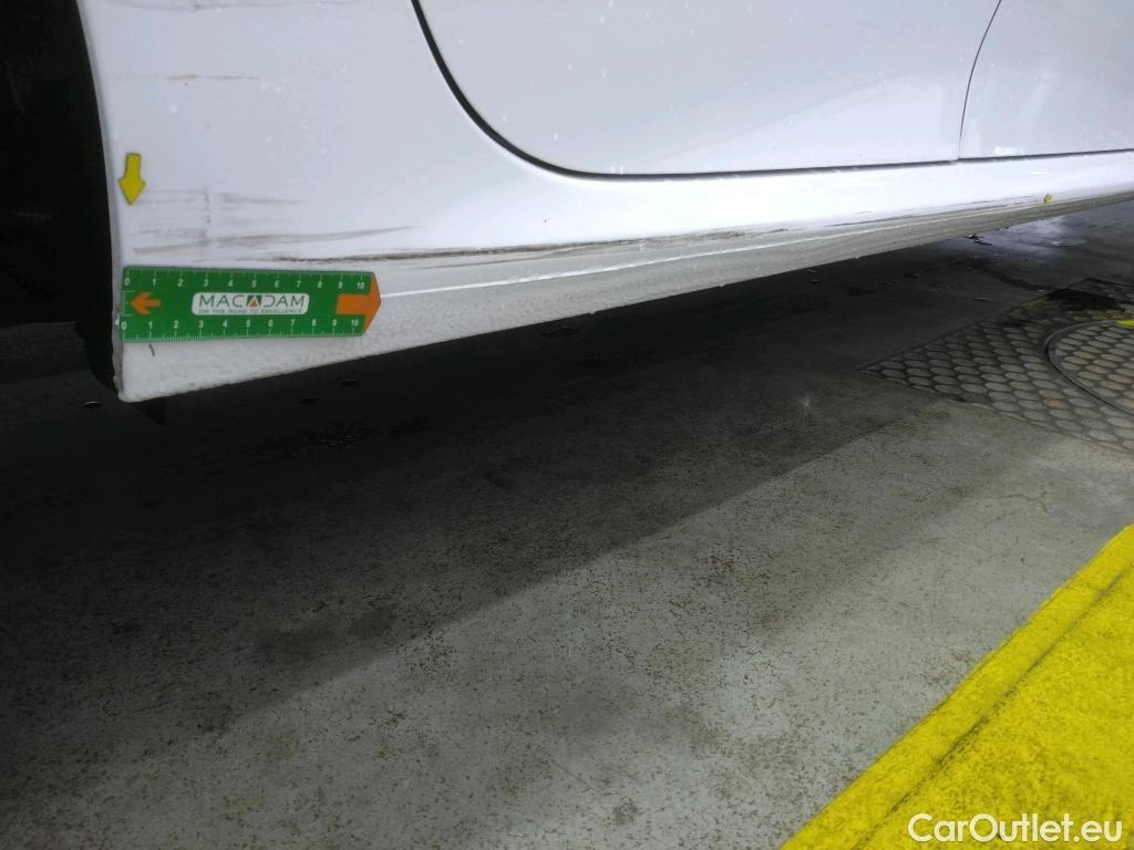  Peugeot  208  Premium 1.5 HDi 100CV BVM6 E6d #66