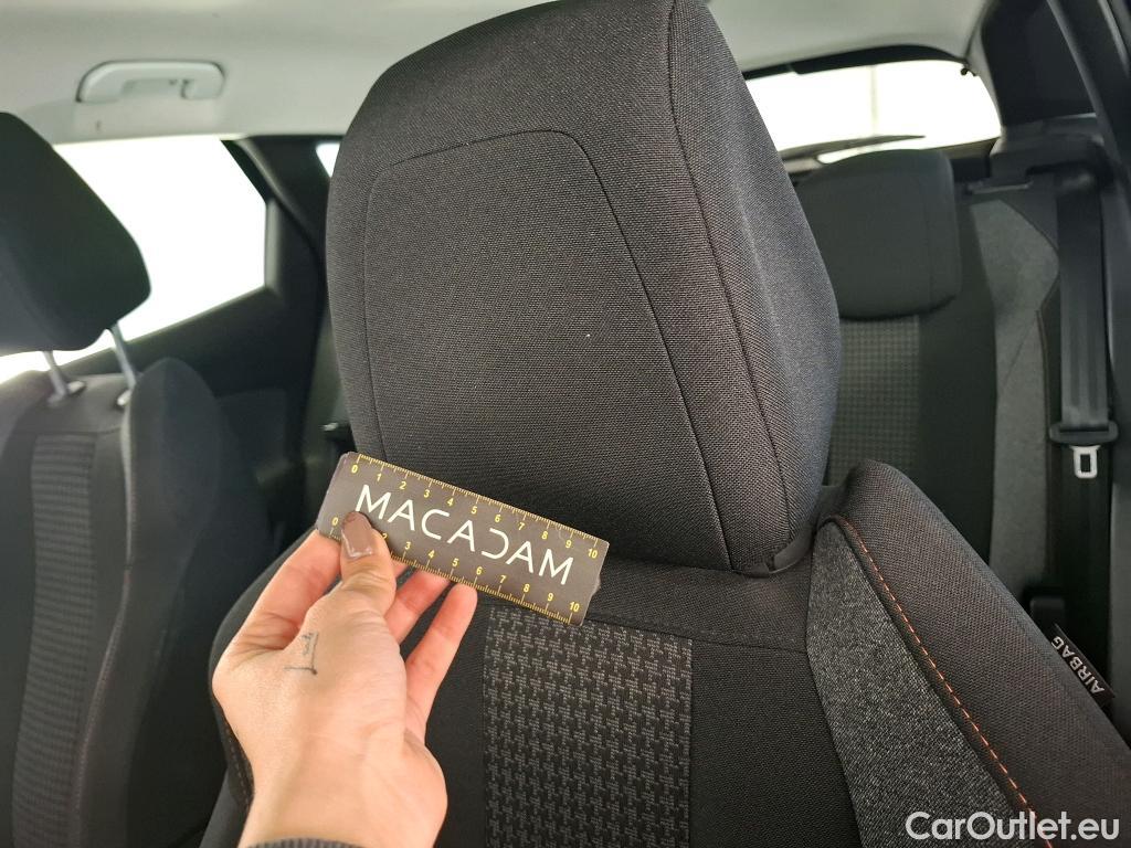  Peugeot  3008  Active Pack 1.5 HDi 130CV BVA8 E6d #35