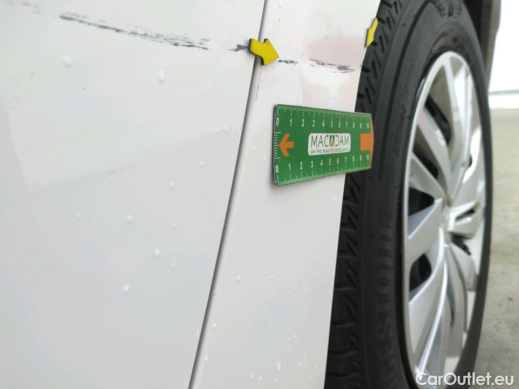  Peugeot  208  Premium 1.5 HDi 100CV BVM6 E6d #11