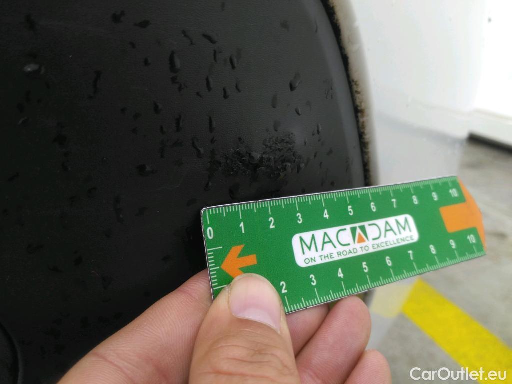  Peugeot  208  Premium 1.5 HDi 100CV BVM6 E6d #48