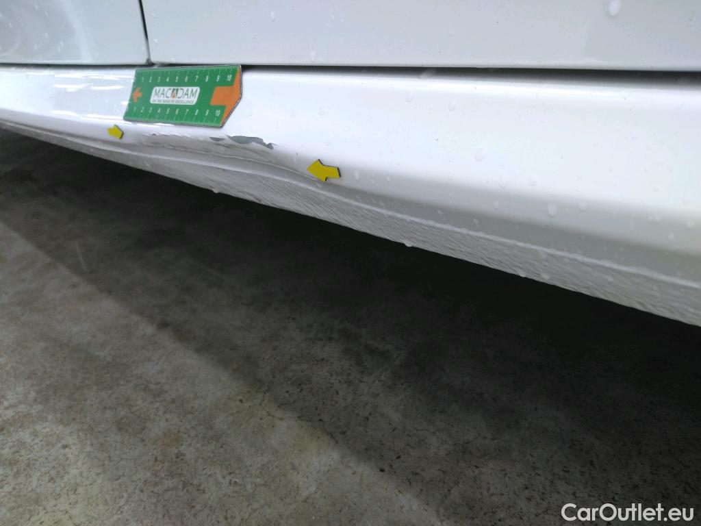  Peugeot  208  Premium 1.5 HDi 100CV BVM6 E6d #53