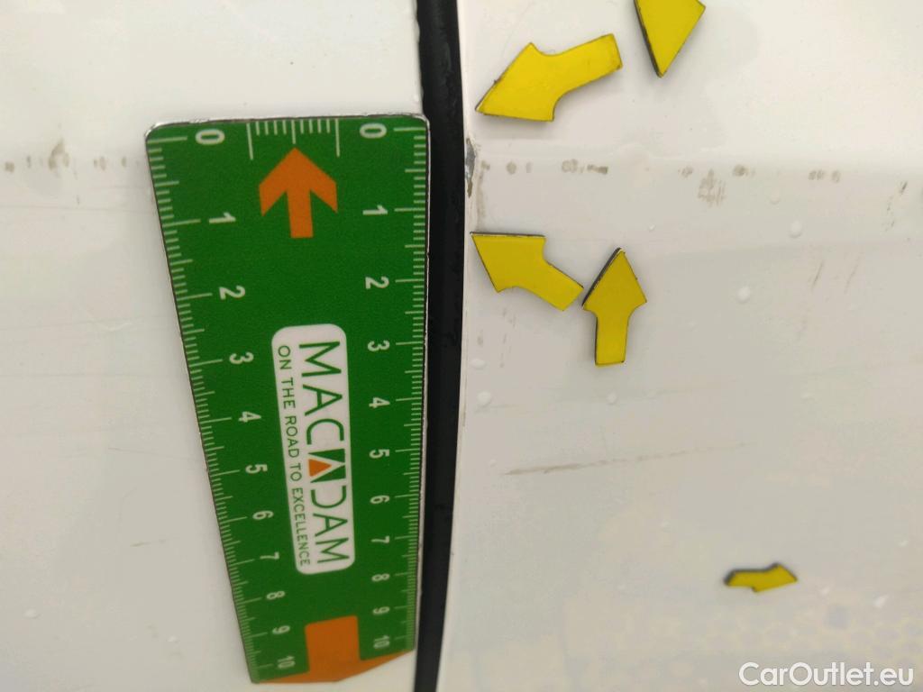  Peugeot  208  Premium 1.5 HDi 100CV BVM6 E6d #36