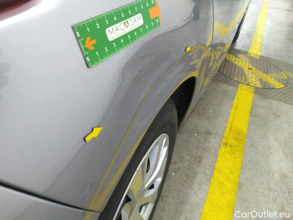  Peugeot  208  Active Business 1.5 HDi 100CV BVM5 E6dT #10