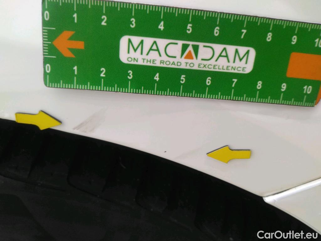  Peugeot  208  Premium 1.5 HDi 100CV BVM6 E6d #75