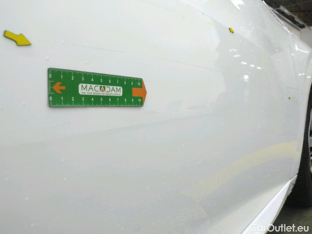  Peugeot  208  Premium 1.5 HDi 100CV BVM6 E6d #40