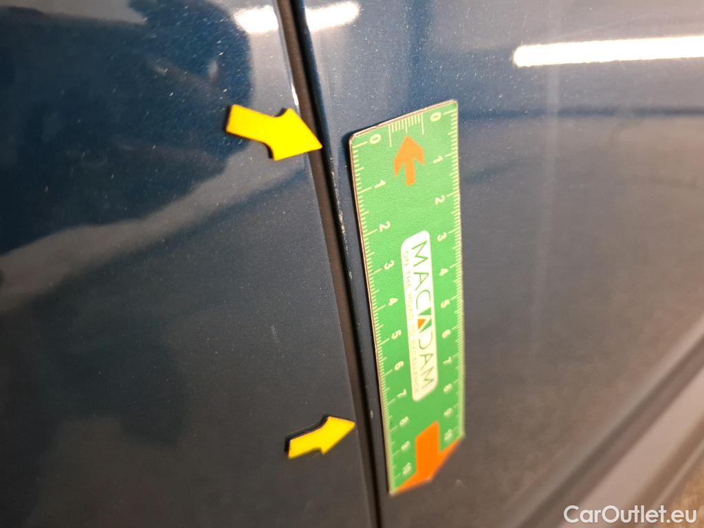  Peugeot  3008  Active Pack 1.5 HDi 130CV BVA8 E6d #44