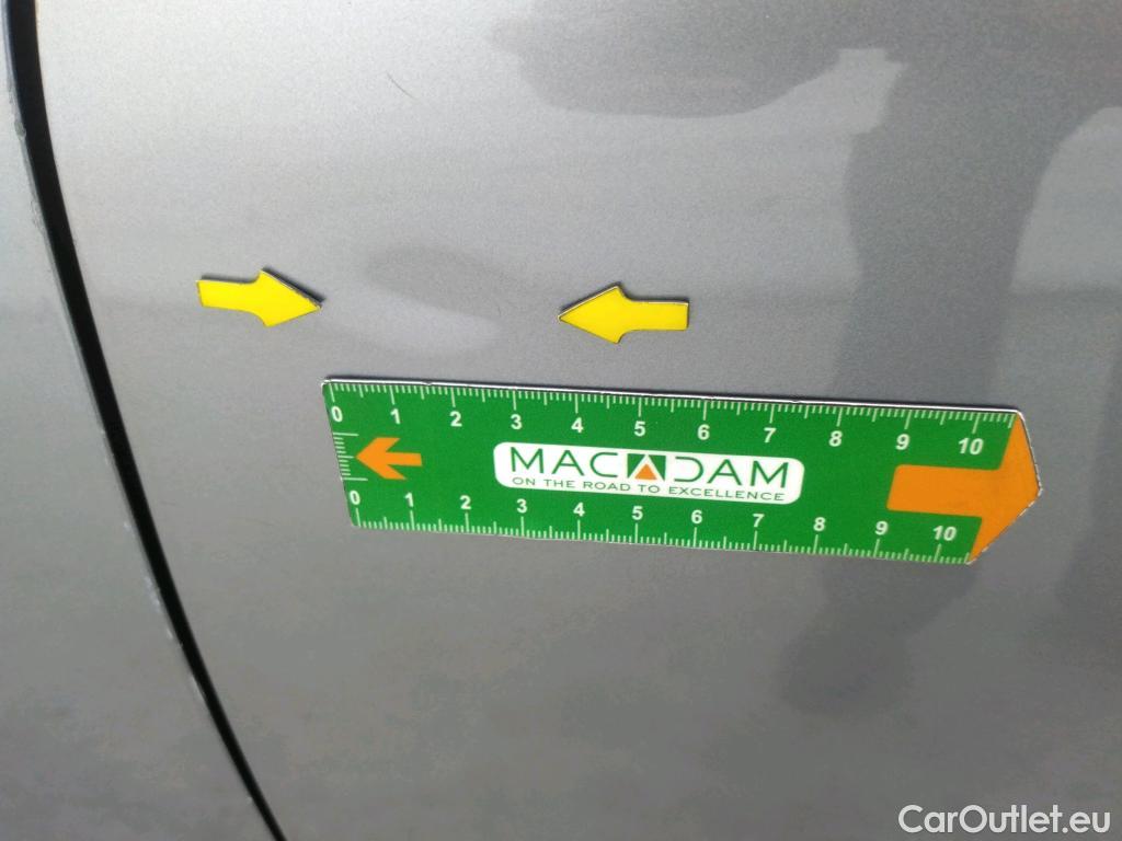  Peugeot  208  Active Business 1.5 HDi 100CV BVM5 E6dT #40