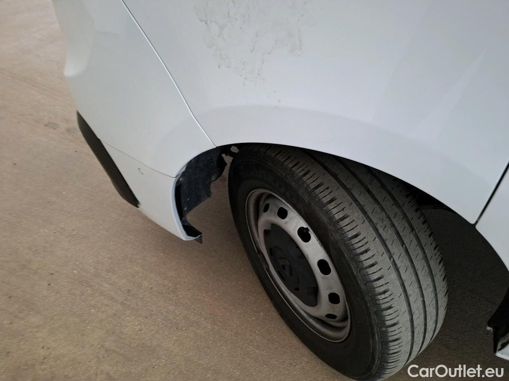  Renault  Trafic  Fourgon L2H1 3T Grand Confort 2.0 dCi 130CV BVM6 E6d #27