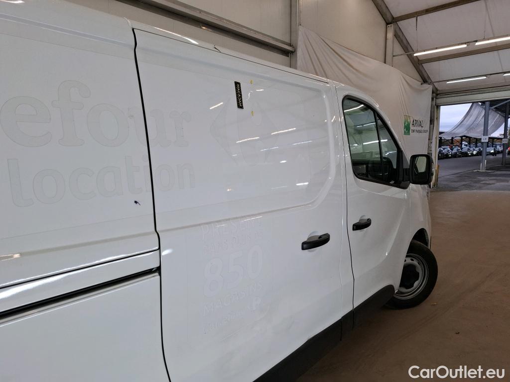  Renault  Trafic  Fourgon L2H1 3T Grand Confort 2.0 dCi 130CV BVM6 E6d #4
