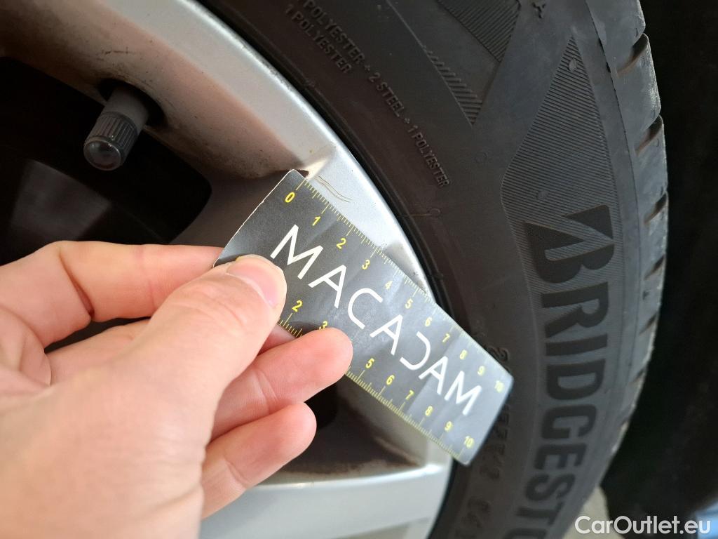  Skoda  Scala  Ambition 1.0 TSI 115CV BVM6 E6dT #53