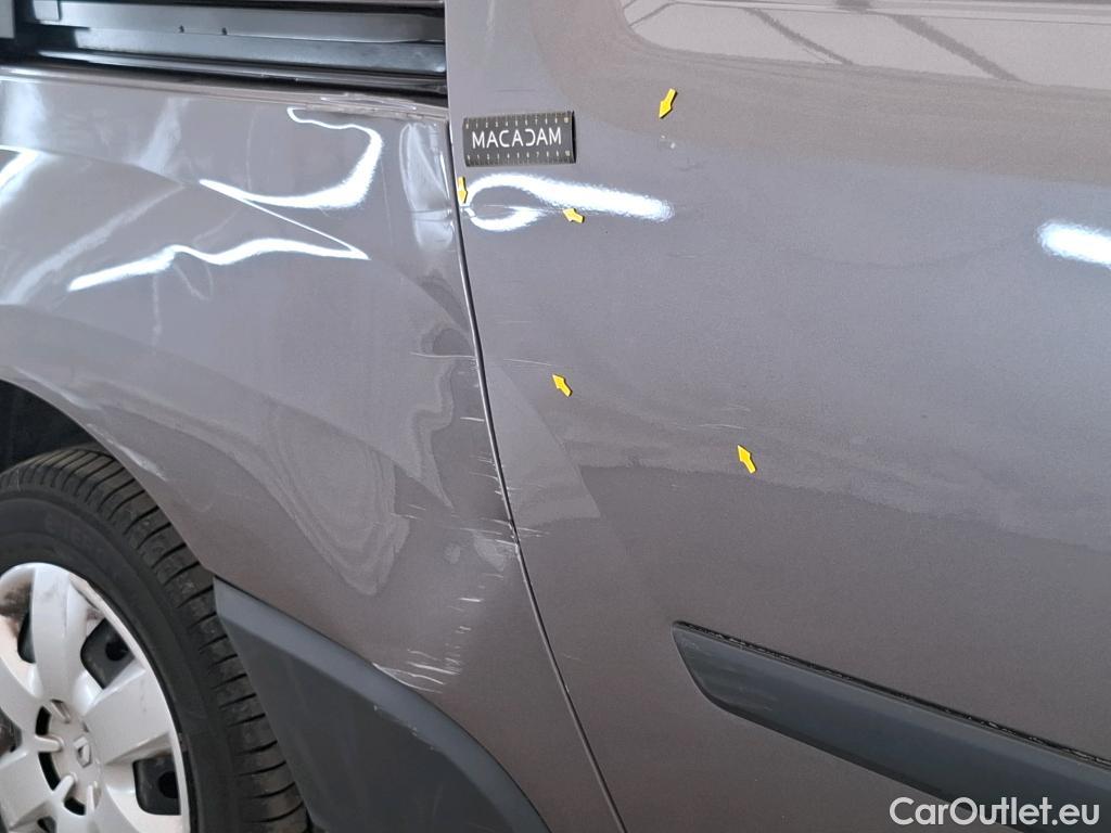  Renault  Kangoo RENAULT  Express / 2013 / 4P / Fourgonnette Gd Volume Confort - Blue dCi 95 #61