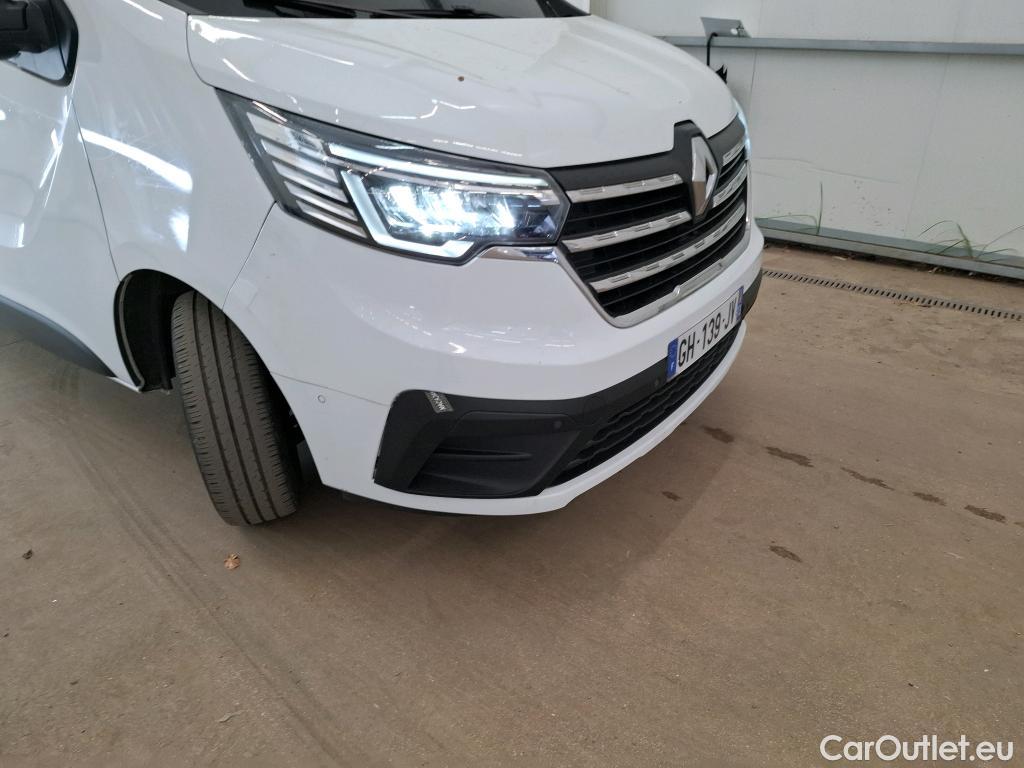  Renault  Trafic  Fourgon L2H1 3T Grand Confort 2.0 dCi 130CV BVM6 E6d #38