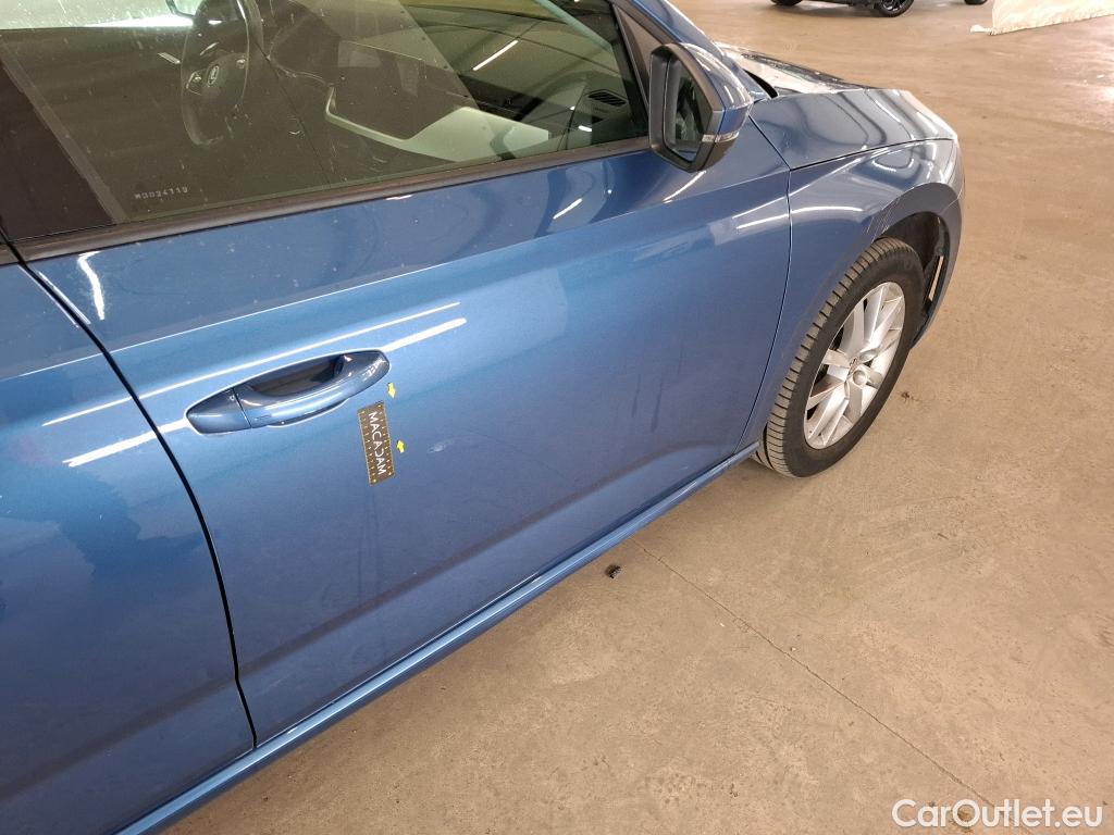  Skoda  Scala  Ambition 1.0 TSI 115CV BVM6 E6dT #12