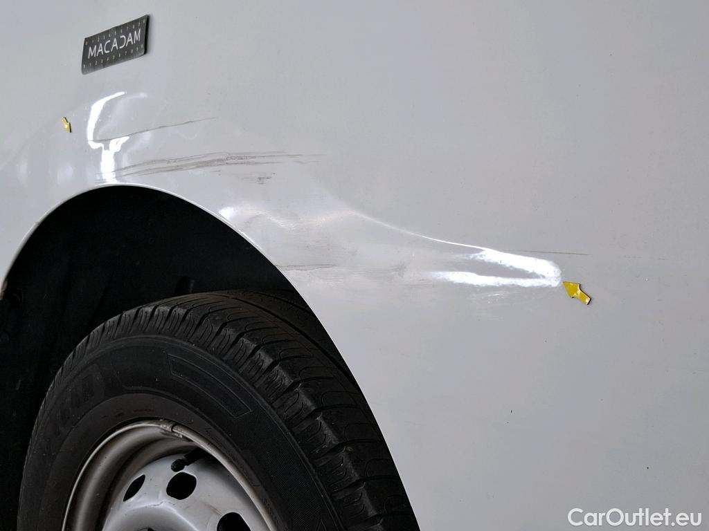  Renault  Trafic  Fourgon L2H1 3T Grand Confort 2.0 dCi 130CV BVM6 E6d #3