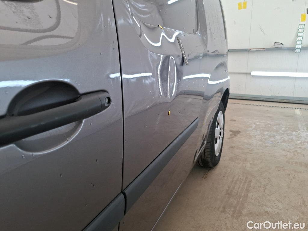  Renault  Kangoo RENAULT  Express / 2013 / 4P / Fourgonnette Gd Volume Confort - Blue dCi 95 #17