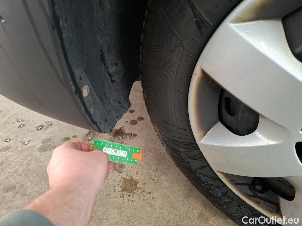  Renault  Kangoo  II Express Extra (Série Spéciale) 1.5 dCi 95CV BVM6 E6dT #14