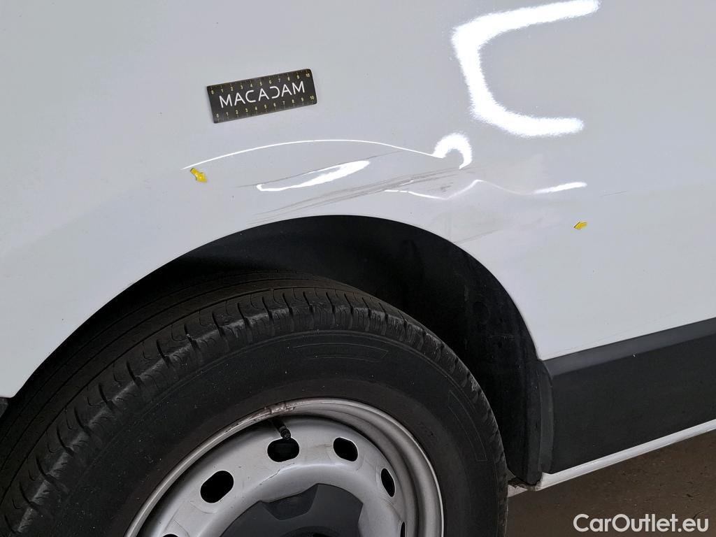  Renault  Trafic  Fourgon L2H1 3T Grand Confort 2.0 dCi 130CV BVM6 E6d #2