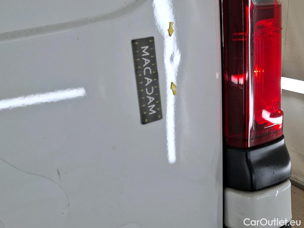  Renault  Trafic  Fourgon L2H1 3T Grand Confort 2.0 dCi 130CV BVM6 E6d #18