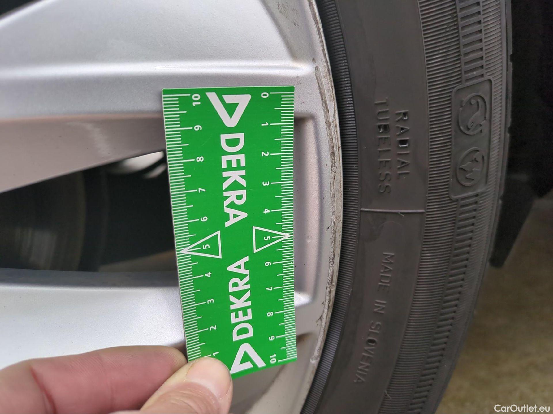  Seat  ATECA  Style 1.5 TSI 150CV BVA7 E6d #7