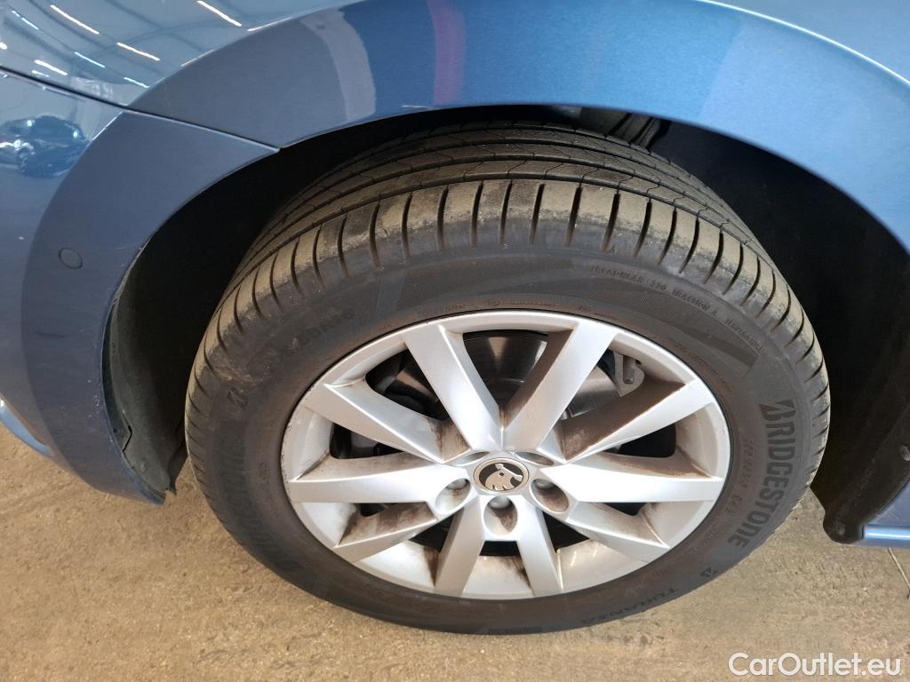  Skoda  Scala  Ambition 1.0 TSI 115CV BVM6 E6dT #51