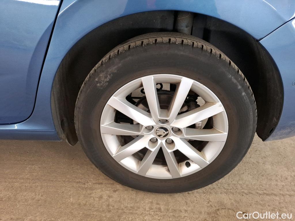  Skoda  Scala  Ambition 1.0 TSI 115CV BVM6 E6dT #55