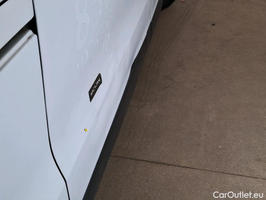  Renault  Trafic  Fourgon L2H1 3T Grand Confort 2.0 dCi 130CV BVM6 E6d #7